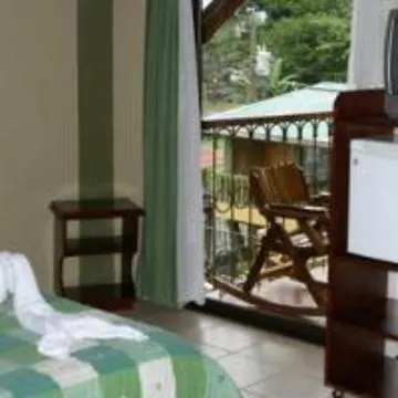 Hotel Arenal Carmela